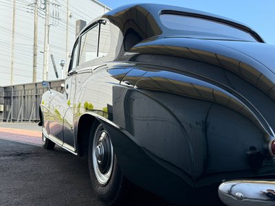 1954 Bentley R-TYPE LIGHTWEIGHT SALOON thumbnail 12