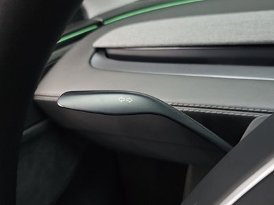 2025 Tesla MODEL Y 缩略图 22