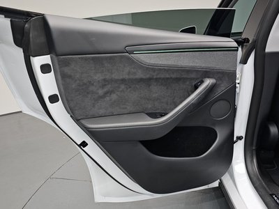 2025 Tesla MODEL Y 缩略图 15