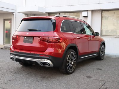 MERCEDES-BENZ GLB - 10