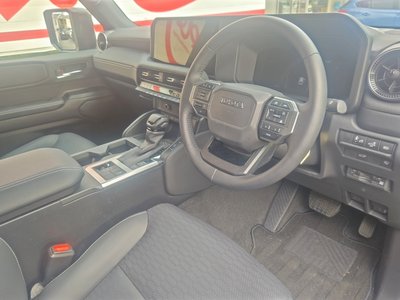 TOYOTA LAND CRUISER - 9