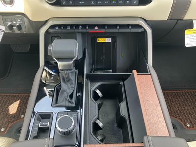 صورة مصغرة 16 لـ 2023 Toyota TUNDRA