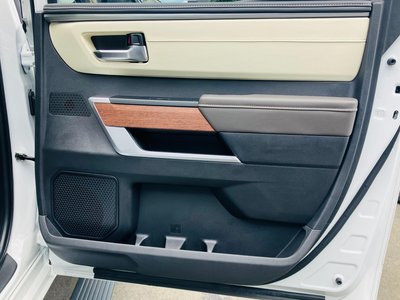 صورة مصغرة 22 لـ 2023 Toyota TUNDRA