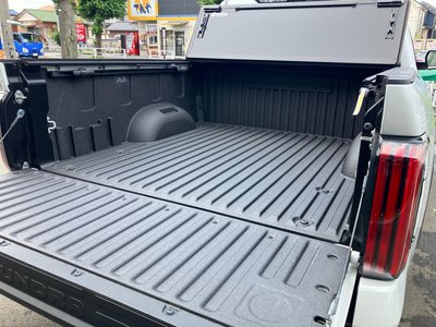 صورة مصغرة 18 لـ 2023 Toyota TUNDRA