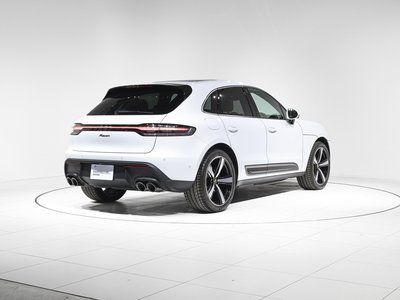 PORSCHE MACAN - 6