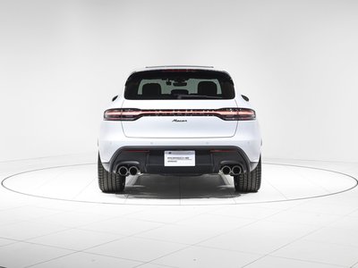 PORSCHE MACAN - 7