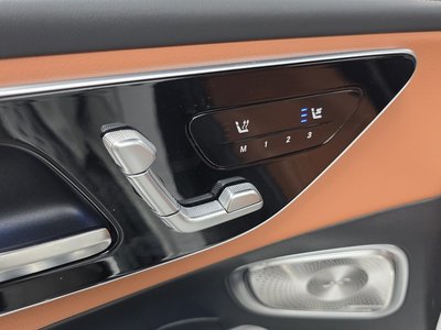 2025 Mercedes-BENZ GLC — миниатюра 23