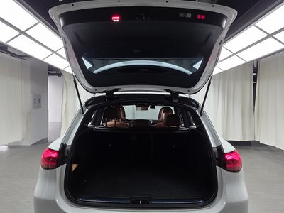 2025 Mercedes-BENZ GLC — миниатюра 22