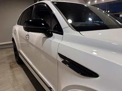 2024 Bentley BENTAYGA thumbnail 44