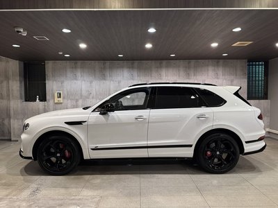 2024 Bentley BENTAYGA photo 8