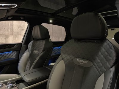 2024 Bentley BENTAYGA thumbnail 21