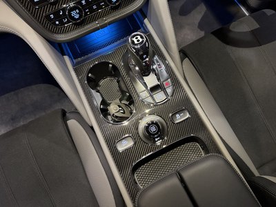 2024 Bentley BENTAYGA thumbnail 27