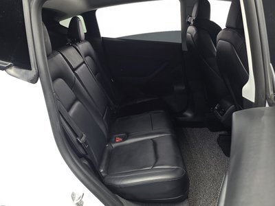 2022 Tesla MODEL Y — миниатюра 17