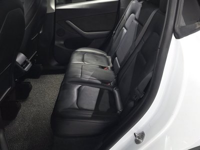 2022 Tesla MODEL Y — миниатюра 18