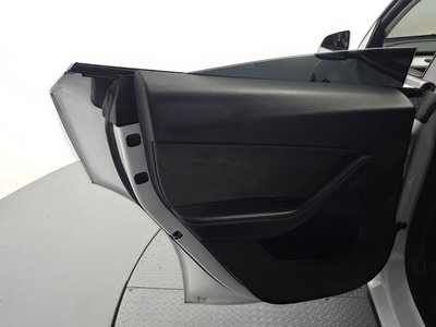 2022 Tesla MODEL Y — миниатюра 15
