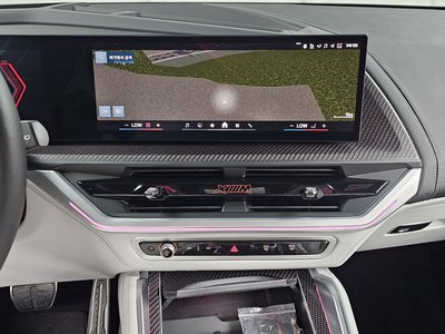 2025 BMW XM — миниатюра 18