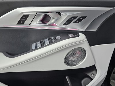 2025 BMW XM — миниатюра 24