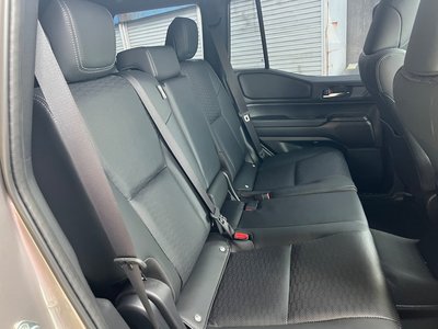 2025 Toyota LAND CRUISER 250 — миниатюра 49