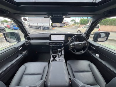 2025 Toyota LAND CRUISER 250 — миниатюра 45