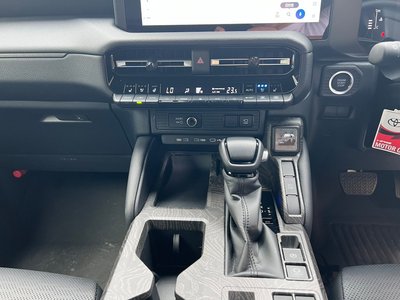 2025 Toyota LAND CRUISER 250 — миниатюра 30