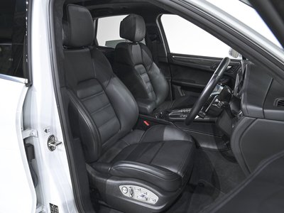 2020 Porsche MACAN — миниатюра 14