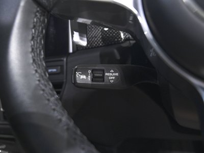 2020 Porsche MACAN — миниатюра 31