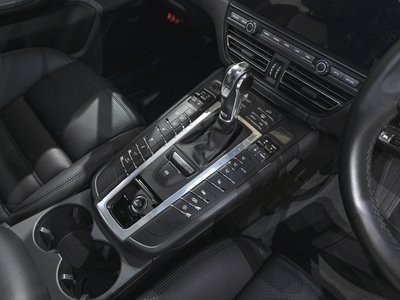 2020 Porsche MACAN — миниатюра 13