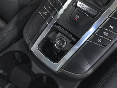 2020 Porsche MACAN — миниатюра 28