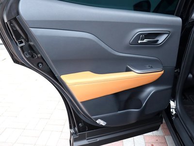 صورة مصغرة 45 لـ 2022 Toyota CROWN CROSSOVER