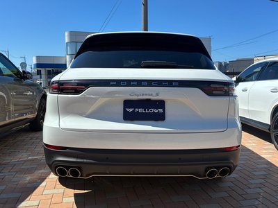 PORSCHE CAYENNE - 9