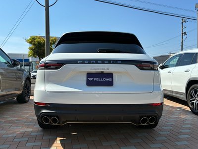 PORSCHE CAYENNE - 10