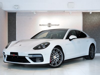 PORSCHE PANAMERA - 1