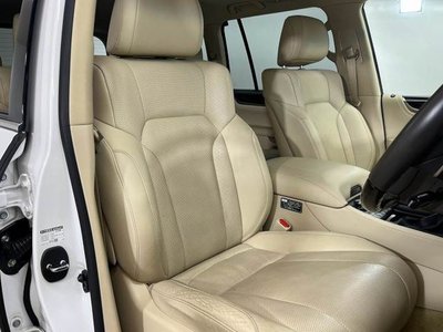 2015 Lexus LX 照片 6