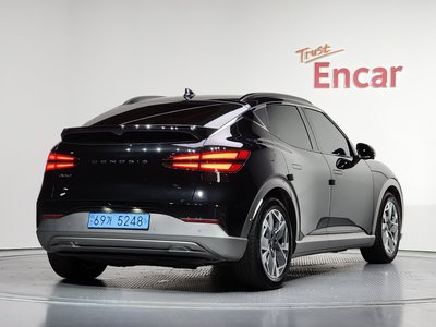2022 Genesis GV60 photo 4