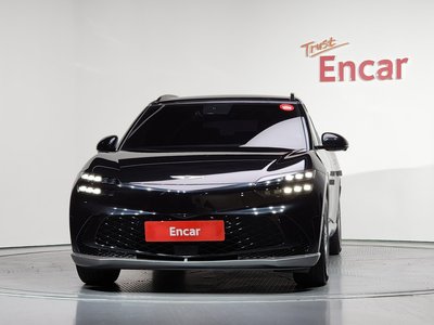 2022 Genesis GV60 photo 2