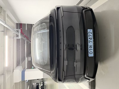 TESLA MODEL Y - 2