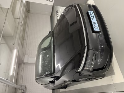 TESLA MODEL Y - 5
