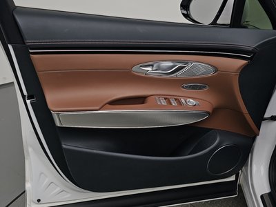 صورة مصغرة 14 لـ 2023 Genesis GV70