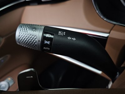 صورة مصغرة 29 لـ 2023 Genesis GV70