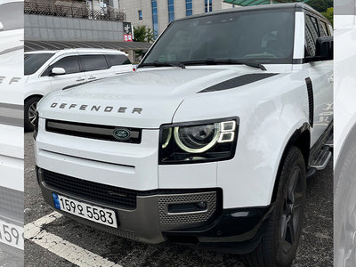 2022 LAND Rover DEFENDER 照片 4
