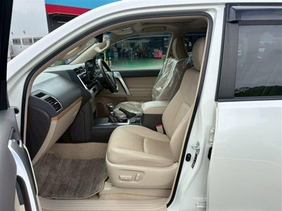 TOYOTA LAND CRUISER PRADO - 4