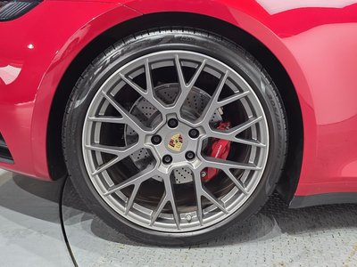 PORSCHE 911 - 6