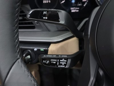 2024 Porsche 911 thumbnail 21