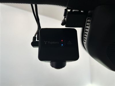 MERCEDES-BENZ GLC - 9