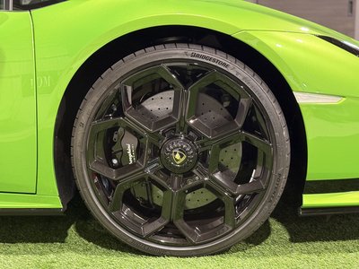 2024 Lamborghini HURACAN — миниатюра 38
