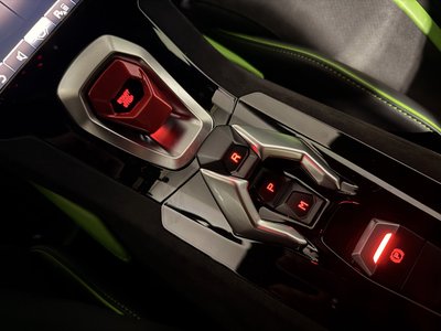 2024 Lamborghini HURACAN — миниатюра 31