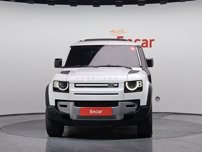 LAND ROVER DEFENDER - 2