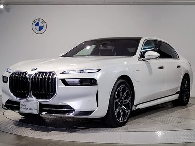 BMW I7 - 1