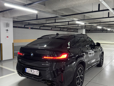 BMW X4 - 4