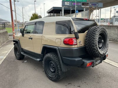 TOYOTA FJ CRUISER - 7